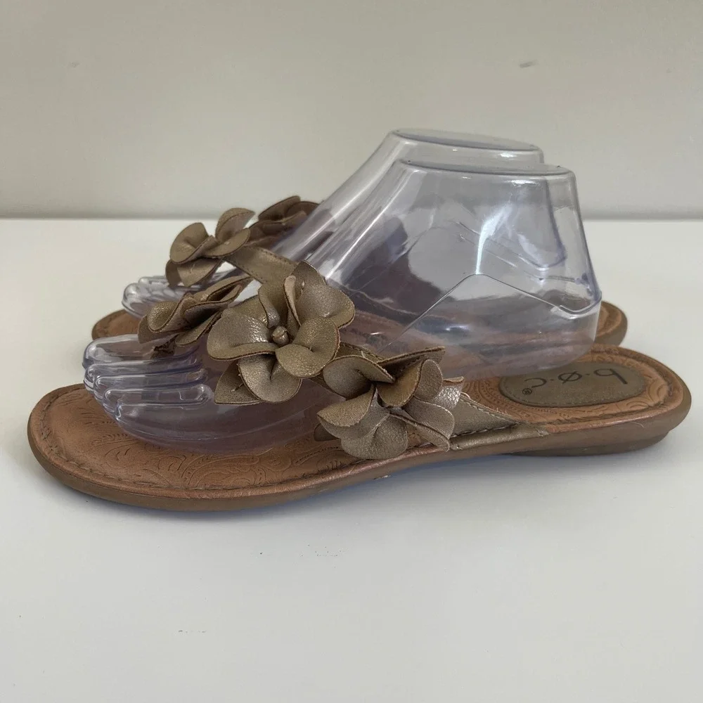 b.o.c. Born Concept Sandals 9M Gold Floral Thong Cottagecore Boho Beach Feminine
